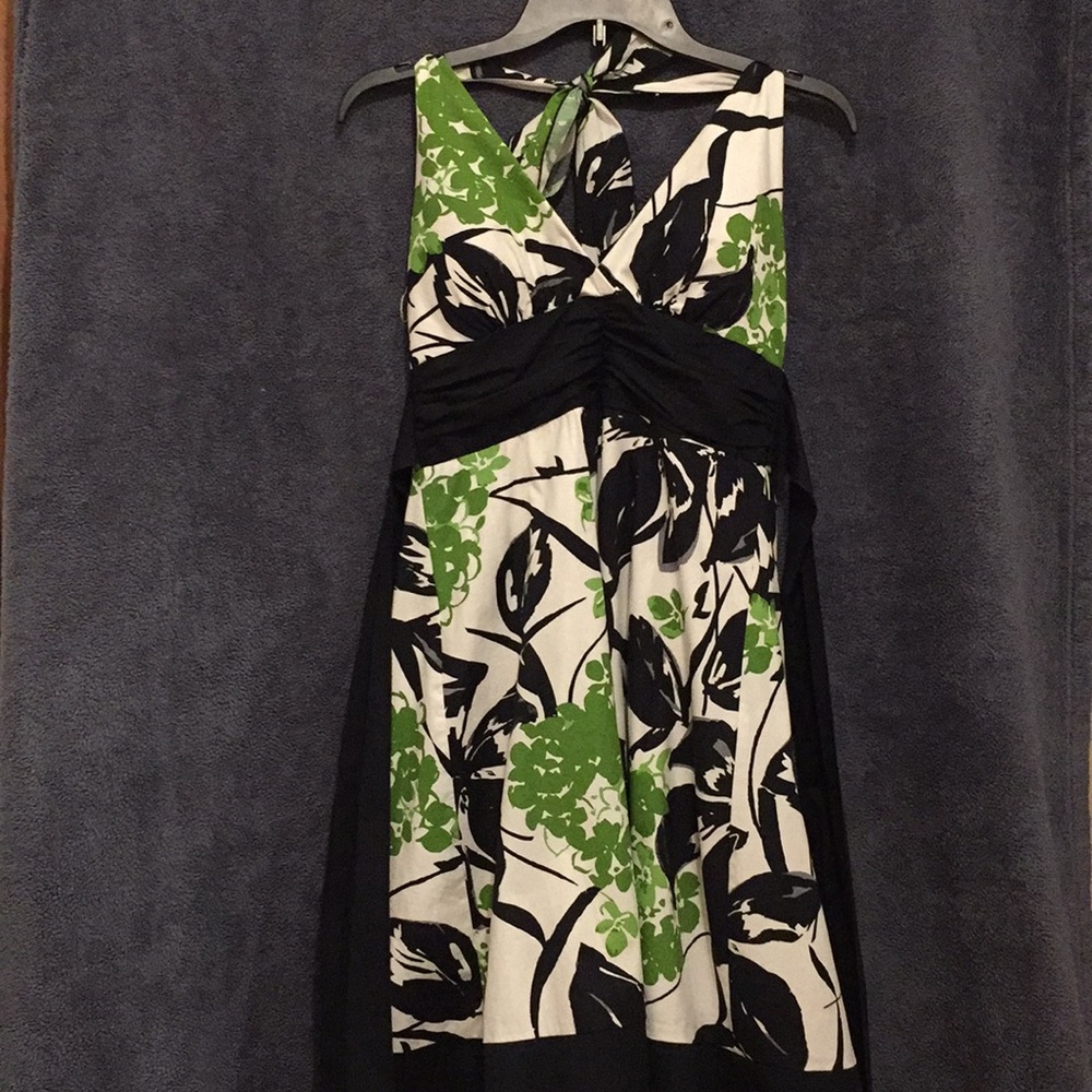 Speechless tie around neck midi dress Size 9